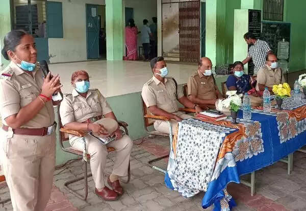 தகவல் அளிக்க வேண்டும்.. தலைமை ஆசிரியர்களுக்கு காவல்துறை அதிரடி உத்தரவு..!