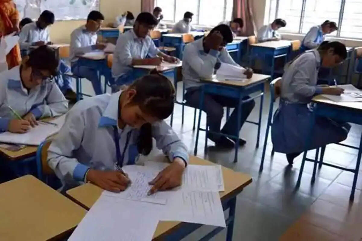 சூப்பர்! பொதுத்தேர்வு எழுதாத 6 லட்சம் பேருக்கு அரிய வாய்ப்பு!!