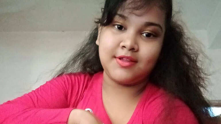பரபரப்பு! தொடரும் மாடல் அழகிகள் தற்கொலை!!