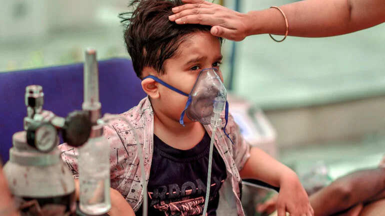 இந்தியாவில் மூன்றாவது அலை தொடங்கிவிட்டதா..? 10 நாட்களில் 500 குழந்தைகளுக்கு கொரோனா..!