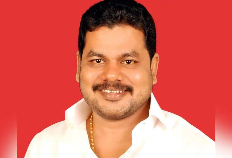திமுக பிரமுகரை தீர்த்துக்கட்ட ரூ.30 லட்சம்.. கூலிப்படை இளைஞர் கோர்ட்டில் சரண்..!