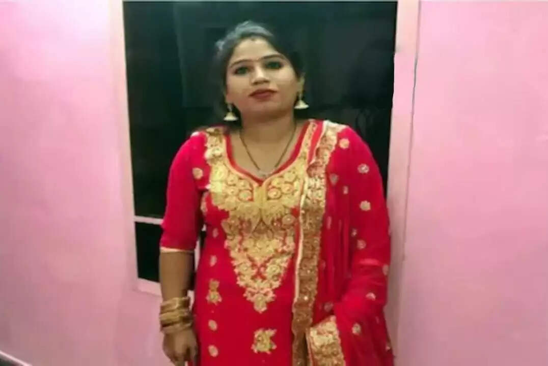 பெற்ற இரண்டு மகள்களை பள்ளத்தாக்கில் தூக்கி வீசி கொன்ற இளம் தாய்..! காரணம் என்ன?