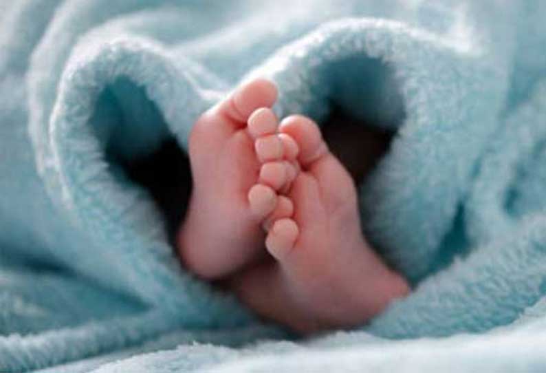 11-ம் வகுப்பு மாணவிக்கு பெண் குழந்தை.. போக்சோவில் இளைஞர் கைது..! 11-ம் வகுப்பு மாணவிக்கு பெண் குழந்தை.. போக்சோவில் இளைஞர் கைது..!