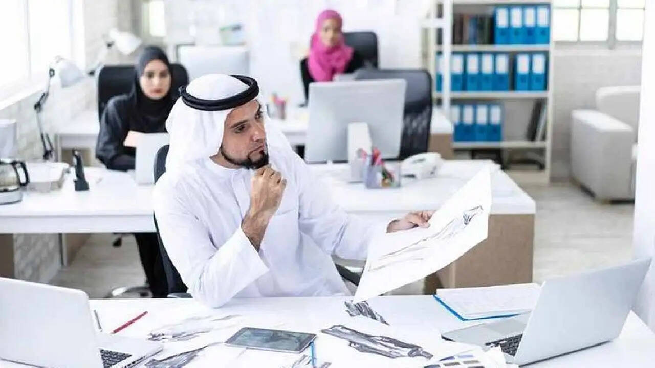 sharjah leave 1