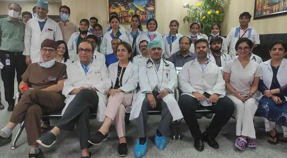 ஒரே குடும்பத்தில் 150 மருத்துவர்கள்!!