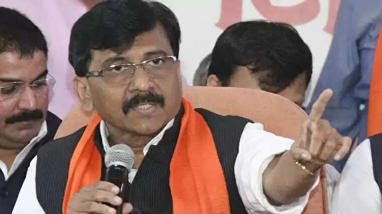 என் தலையை துண்டித்தாலும் சரி? - சிவசேனா மூத்த தலைவர் ஆவேசம் !!