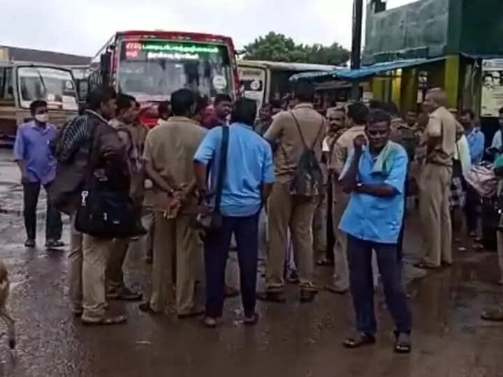 அரசு ஊழியர்களுக்கு செக்.. அடுத்த மாதம் 2 நாள் சம்பளம் பிடித்தம்..!