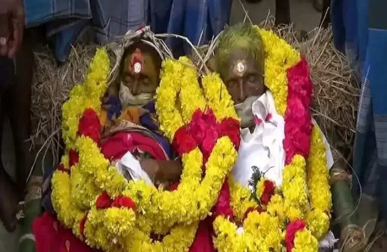 நெகிழ்ச்சி! காதலர் தினத்தில் இறப்பிலும் பிரியாத ஜோடி!!