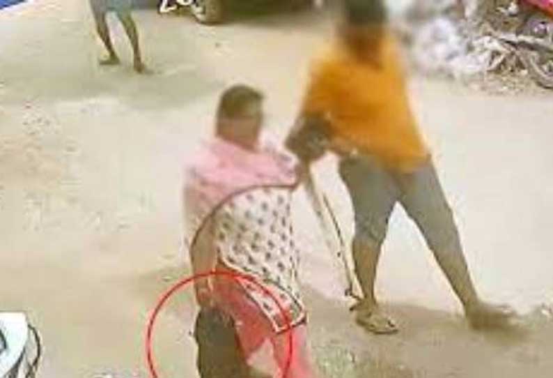 கணவனை மனைவி கழுத்தறுத்து தலையுடன் வெளியே வந்ததால் அதிர்ச்சி..!!