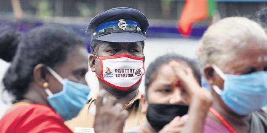 இனி முகக்கவசம் அணிய தேவையில்லை - அரசு அறிவிப்பு..!!