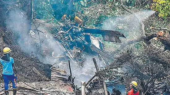 திடீர் மேகக்கூட்டங்கள் தான் ஹெலிகாப்டர் விபத்துக்கு காரணம்..?