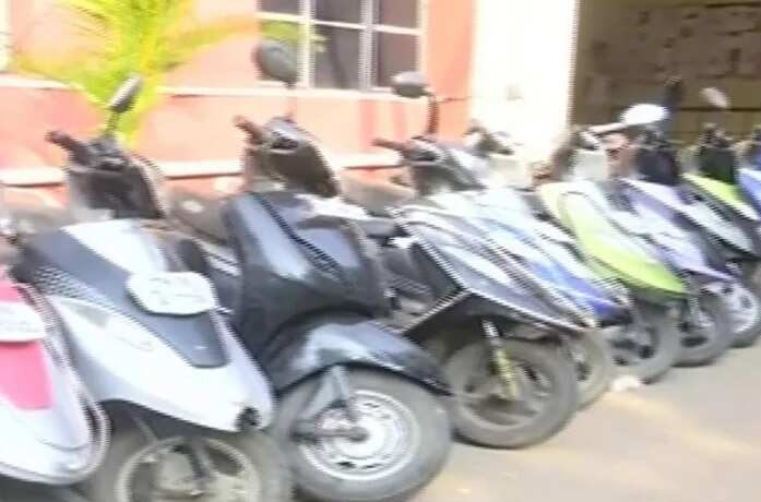பறிமுதல் செய்யப்பட்ட வாகனங்கள் மாா்ச் 9-ல் ஏலம் !