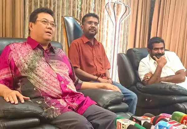 ஏப்ரல் 1 முதல்.. இந்திய தொழிலாளர்களுக்கு மலேசியா சொன்ன குட் நியூஸ்..! ஏப்ரல் 1 முதல்.. இந்திய தொழிலாளர்களுக்கு மலேசியா சொன்ன குட் நியூஸ்..!