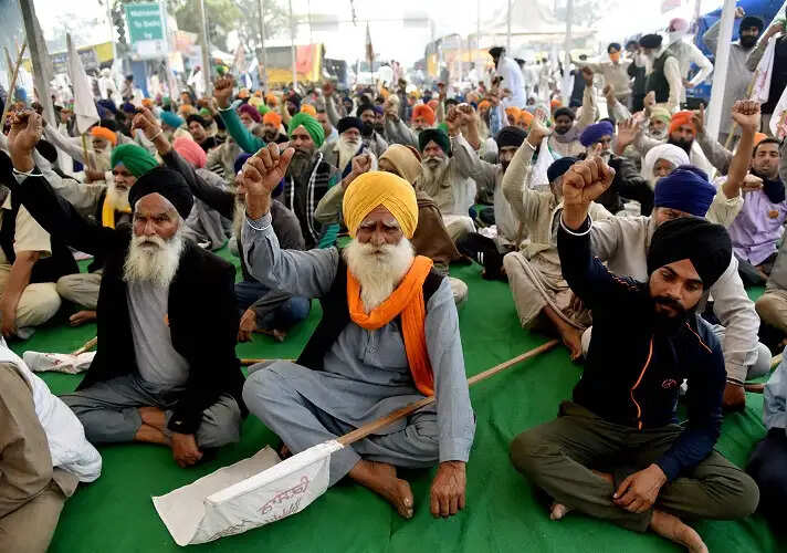 #BIG NEWS:- விவசாயிகள் மீதான வழக்குகள் வாபஸ் ஆகிறது ! மத்திய அரசு திடீர் அறிவிப்பு !! #BIG NEWS:- விவசாயிகள் மீதான வழக்குகள் வாபஸ் ஆகிறது ! மத்திய அரசு திடீர் அறிவிப்பு !!