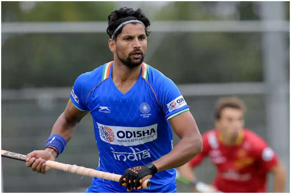 ஆசிய கோப்பை ஹாக்கி- இந்திய அணியில் 2 தமிழக வீரர்கள் !!