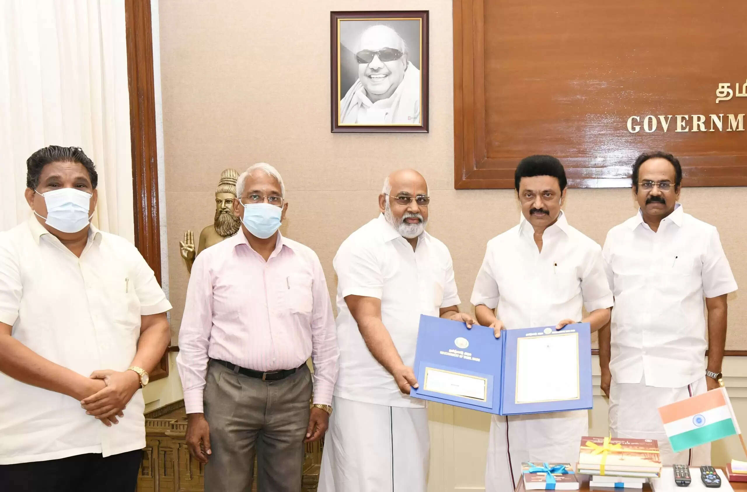 தமிழக முதல்வர் தாராளம்.. மும்பை தமிழ்ச் சங்கத்திற்கு மேலும் ரூ.50 லட்சம் நிதி..!