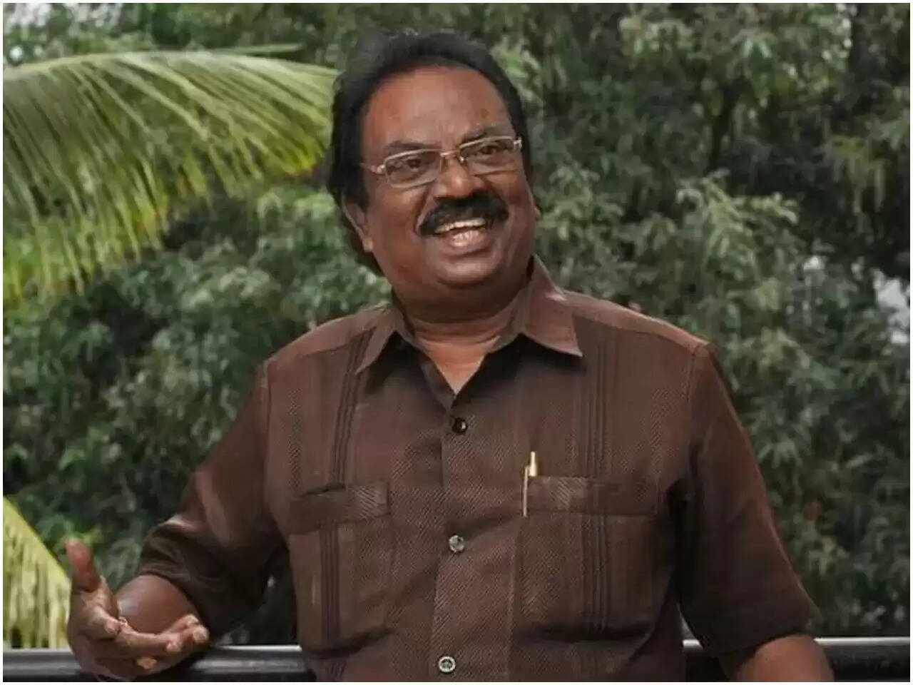 இளசை சுந்தரம் காலமானார்.. பிரபலங்கள் இரங்கல்..! இளசை சுந்தரம் காலமானார்.. பிரபலங்கள் இரங்கல்..!