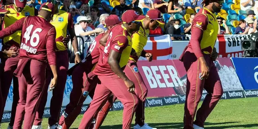 இந்தியாவுக்கு எதிரான டி20 தொடர்.. மிரட்டலான வீரர்களை அறிவித்தது வெஸ்ட் இண்டீஸ் அணி !!