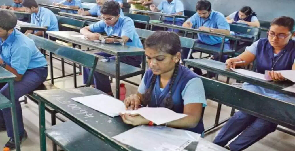 முக்கிய அறிவிப்பு..!! திட்டமிட்டபடி நாளை 10-ம் வகுப்பு ரிசல்ட்!!