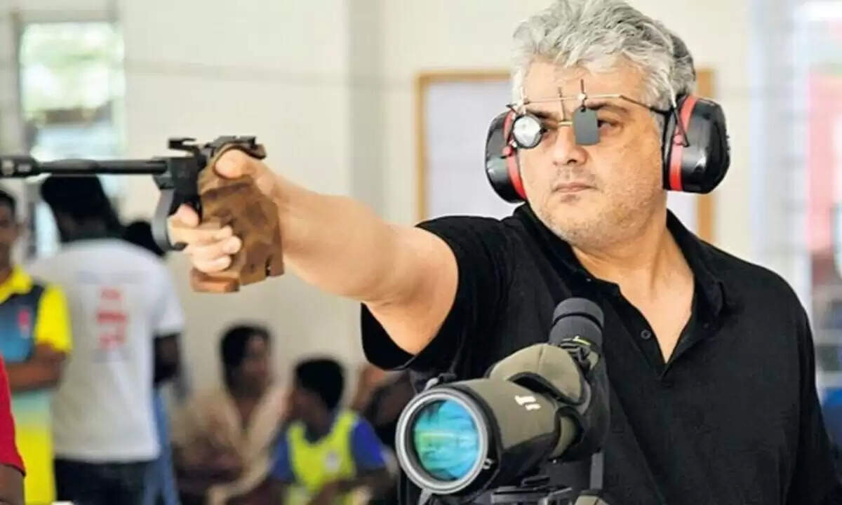 துப்பாக்கி சுடும் பயிற்சியில் அஜித்; வைரலாகும் வீடியோ..!