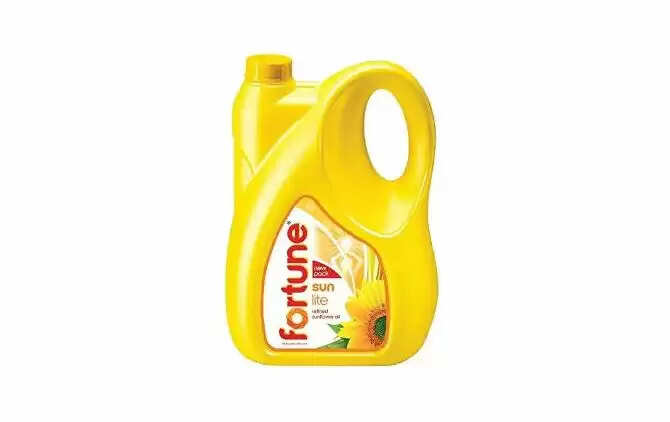 இல்லத்தரசிகளுக்கு குட் நியூஸ்..!! சமையல் எண்ணெய் விலை லிட்டருக்கு ரூ.30 குறைவு..!! இல்லத்தரசிகளுக்கு குட் நியூஸ்..!! சமையல் எண்ணெய் விலை லிட்டருக்கு ரூ.30 குறைவு..!!