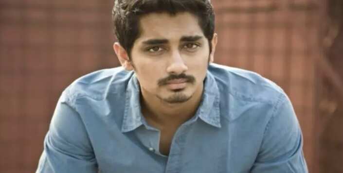 கண்ணீர் அஞ்சலி போஸ்டர் ரெடி செய்த ரசிகர்.. ஆள்மாறாட்டத்தால் கடுப்பான நடிகர் சித்தார்த் !