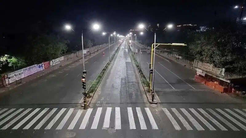 ஜனவரி 20 வரை இரவு ஊரடங்கு அமலில் இருக்கும்.. அரசு அறிவிப்பு..! ஜனவரி 20 வரை இரவு ஊரடங்கு அமலில் இருக்கும்.. அரசு அறிவிப்பு..!
