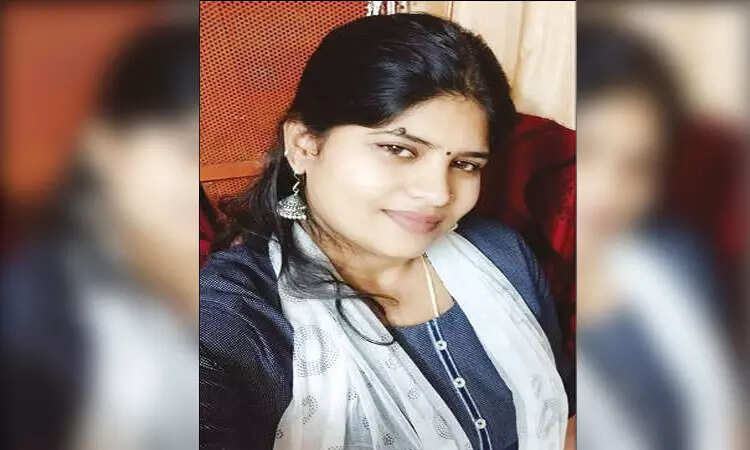 மகளிர் சுய உதவி குழுக்களுக்கு கடன் வழங்குவதாக கூறி 97,37,000 மோசடி..!!