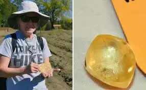 தேசியப் பூங்காவைச் சுற்றிப் பார்க்கச் சென்ற பெண்..! மஞ்சள் கல்லால் அடித்த அதிர்ஷ்டம்..!