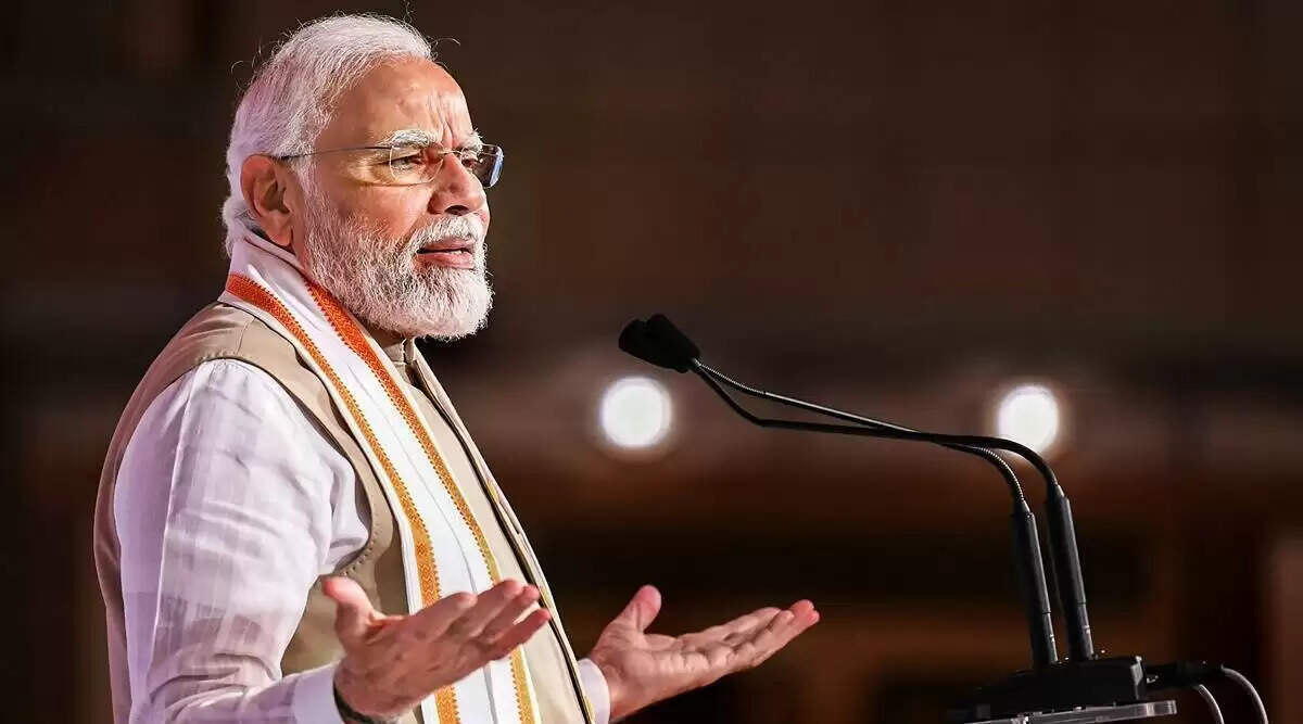 தமிழ் கலாசாரம் உலக அளவில் புகழ்பெற்றது : பிரதமர் மோடி பெருமிதம்!!