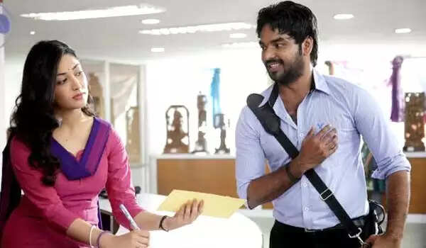 பிரபல நடிகைக்கு திடீர் திருமணம் - பிரபலங்கள் வாழ்த்து !!