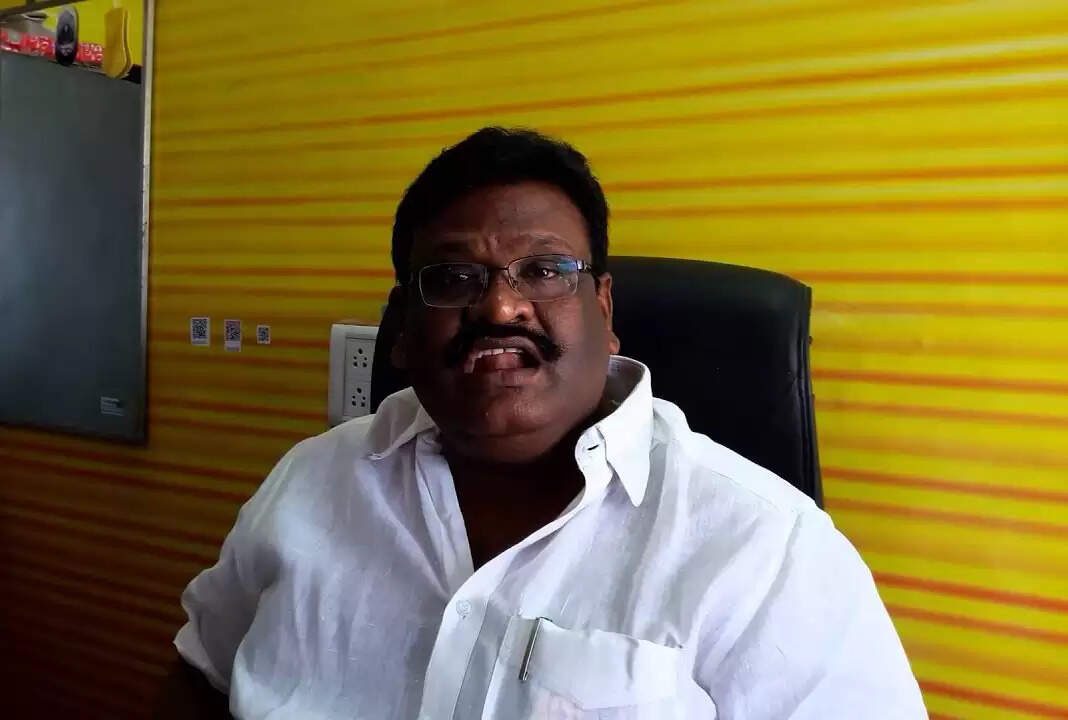 #BIG NEWS:- இவர்களின் வாரிசுகளுக்கு கருணை அடிப்படையில் பணி..! - அமைச்சர் நாசர் உறுதி