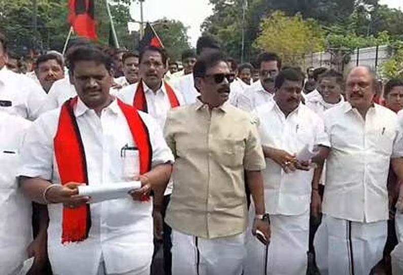 ஜிப்மரில் ஹிந்தி கட்டாயம்.. மருத்துவமனை முன்பு திமுகவினர் ஆர்ப்பாட்டம்..!
