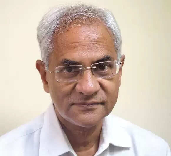 பிறந்த நாளில் சோகம்! டாக்டர் ராதாகிருஷ்ணனின் பேரன் கேசவ் தேசிராஜா காலமானார்!