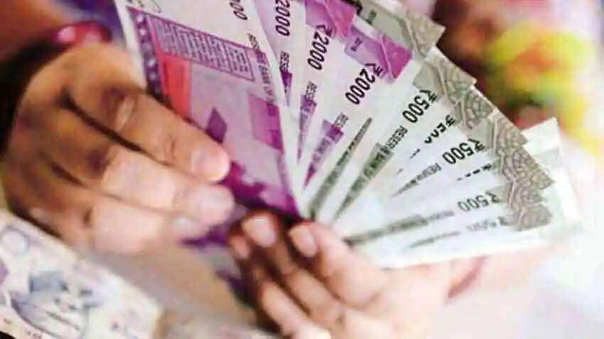 மகிழ்ச்சியான செய்தி... 50 சதவீத ஊதிய உயர்வு அறிவிப்பு!!