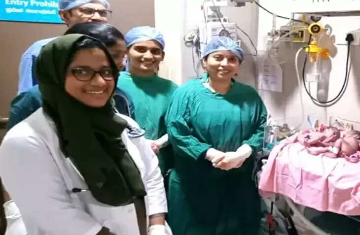 ஒரே பிரசவத்தில் பிறந்த 4 குழந்தைகள்.. தம்பதிக்கு குவியும் வாழ்த்துகள் !! ஒரே பிரசவத்தில் பிறந்த 4 குழந்தைகள்.. தம்பதிக்கு குவியும் வாழ்த்துகள் !!