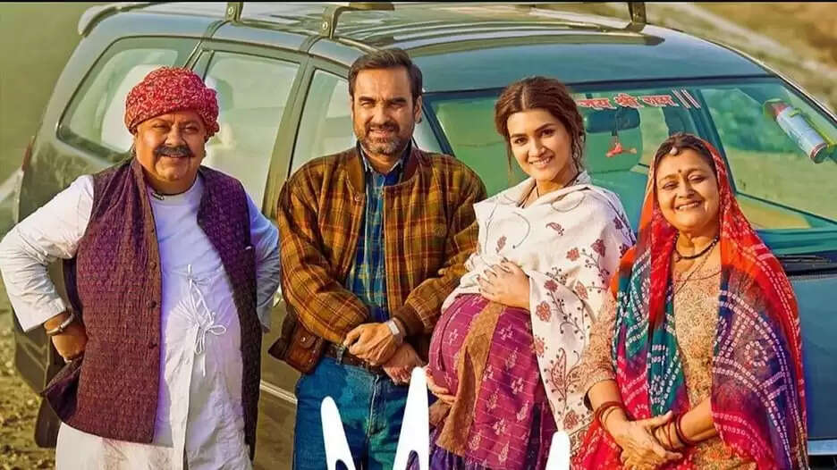 ஓடிடியில் ரிலீசாகும் முன்பே இணையத்தில் வெளியாகிய ‘மிமி’... !!