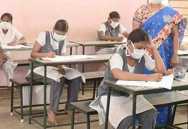 பொதுத்தேர்வு போல் நடத்தணும்.. பள்ளிகளுக்கு புதிய உத்தரவு..! பொதுத்தேர்வு போல் நடத்தணும்.. பள்ளிகளுக்கு புதிய உத்தரவு..!