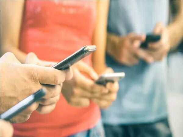 சமூக வலைதளங்களில் வெளியான அந்தரங்க வீடியோ… இளைஞர் உயிரிழப்பு!!