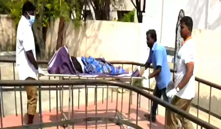 கண்ணை மறைத்தது காமம்.. 2 பிள்ளைகளின் தாய் கள்ளக்காதலனுடன் தற்கொலை..! கண்ணை மறைத்தது காமம்.. 2 பிள்ளைகளின் தாய் கள்ளக்காதலனுடன் தற்கொலை..!