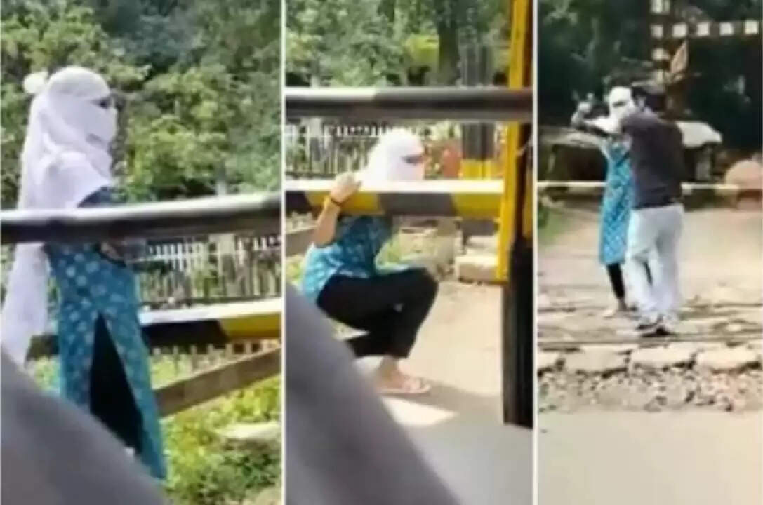 வேலை கிடைக்கவில்லை என்ற விரக்தியில் ரயில் முன் நின்ற பெண்..! உயிரை பணையம் வைத்து காப்பாற்றிய ஆட்டோ டிரைவர்..!!