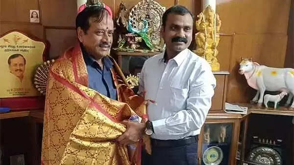 நாங்கதான் நாலு கோடி கொடுக்கலையே… பின்னே எப்படி விசாரிக்க..? - கேட்கிறார் எல்.முருகன்