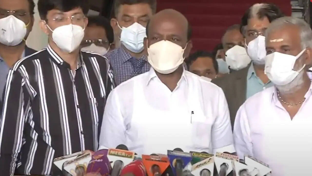 கல்லூரி, பள்ளிகளிலும் மறு உத்தரவு வரும் வரை நிகழ்ச்சிகள் நடத்தக்கூடாது: அமைச்சர் மா.சுப்ரமணியன்