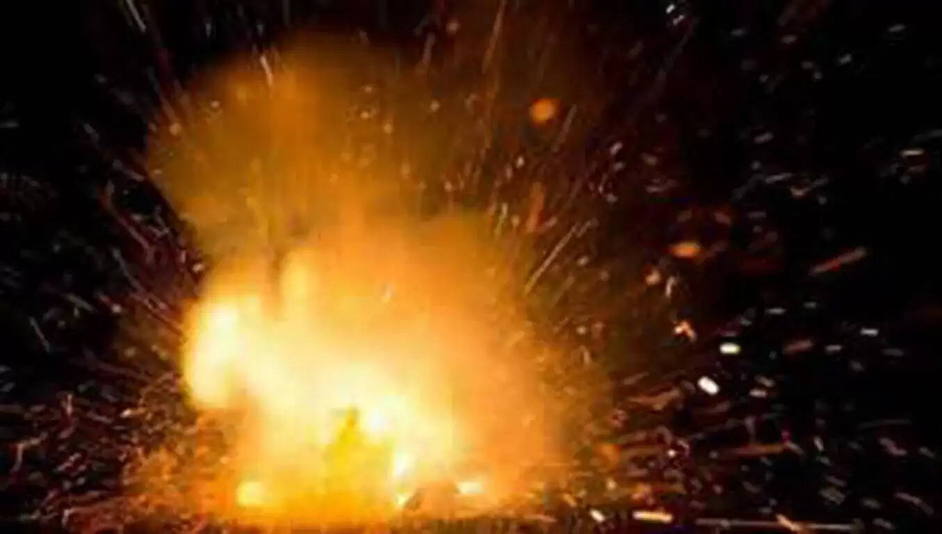 பாகிஸ்தானில் பயங்கரம்… பொம்மை என நினைத்து விளையாடிய 3 குழந்தைகள் பலி..! பாகிஸ்தானில் பயங்கரம்… பொம்மை என நினைத்து விளையாடிய 3 குழந்தைகள் பலி..!