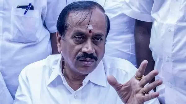 மாரிதாஸ் கைது செய்யப்பட்டது ஏன் தெரியுமா..? - ஹெச்.ராஜா விளக்கம்..! மாரிதாஸ் கைது செய்யப்பட்டது ஏன் தெரியுமா..? - ஹெச்.ராஜா விளக்கம்..!