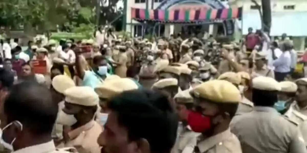 #BREAKING: அதிமுக வெற்றி பெற்ற ஒரே பேரூராட்சியில் தலைவர் தேர்தல் ஒத்திவைப்பு..!