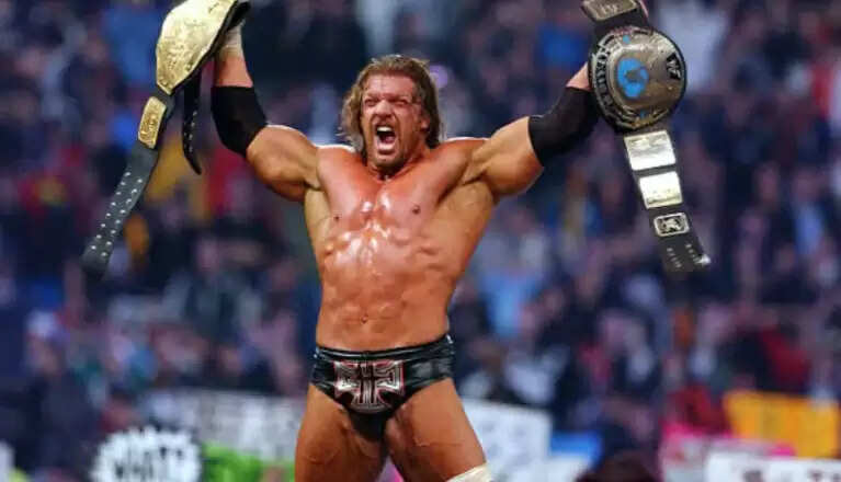 90ஸ் கிட்ஸ்-களின் WWE நாயகன் டிரிபிள் எச் எடுத்த அதிரடி முடிவு.. ரசிகர்கள் அதிர்ச்சி !!