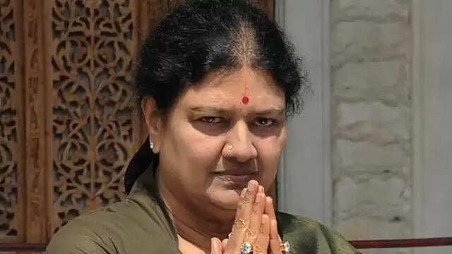 சின்னம்மா இல்லேன்னா உங்களுக்கு.. மதுரையில் பரபரப்பு பேனர்..!