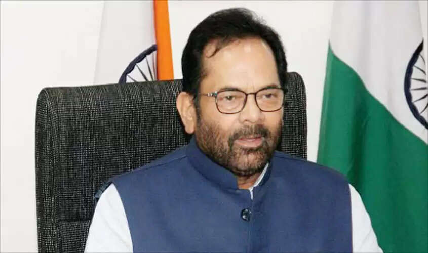 BREAKING: மத்திய அமைச்சர் முக்தர் அப்பாஸ் நக்வி ராஜினாமா