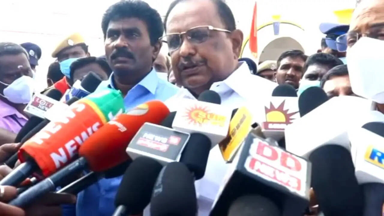 ராஜீவ் காந்தி வழக்கில் சிறையில் உள்ள 7 பேருக்கு விடுதலை கிடைக்குமா - அமைச்சர் சொல்வதென்ன ? ராஜீவ் காந்தி வழக்கில் சிறையில் உள்ள 7 பேருக்கு விடுதலை கிடைக்குமா - அமைச்சர் சொல்வதென்ன ?